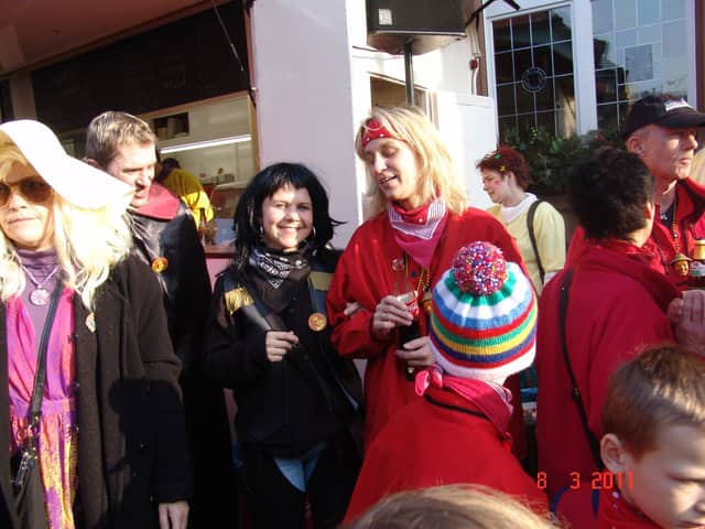 Fasend Umzug Dienstag — Narrenzunft Zell am Harmersbach 2011