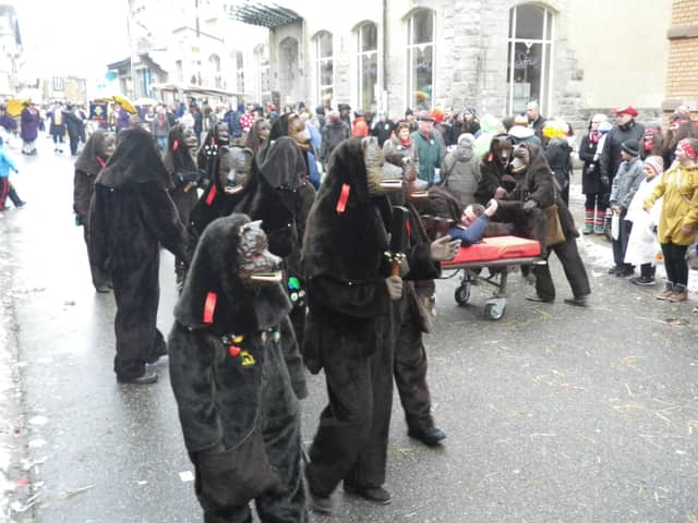 Fasend Umzug Dienstag — Narrenzunft Zell am Harmersbach 2013