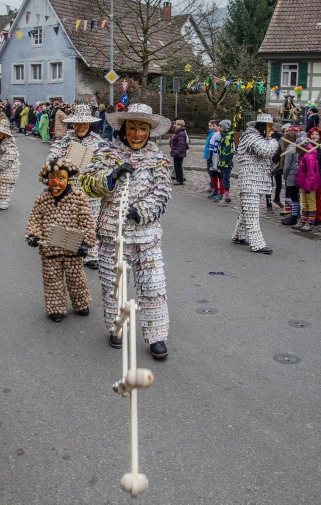 Fasend Umzug Dienstag — Narrenzunft Zell am Harmersbach 2015