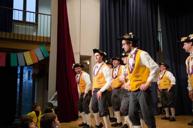 Fasend Umzug Dienstag — Narrenzunft Zell am Harmersbach 2015