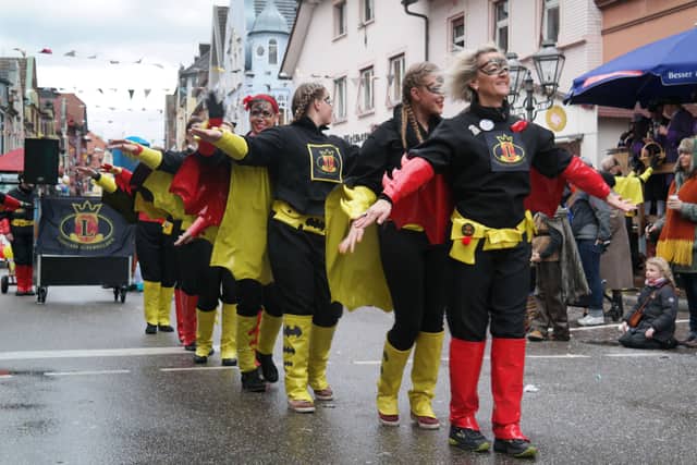 Fasend Umzug Dienstag — Narrenzunft Zell am Harmersbach 2016